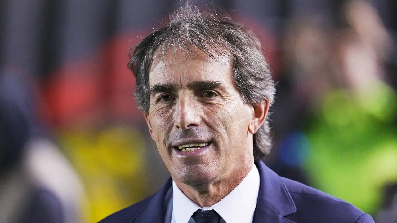 Guillermo Almada, DT del América.