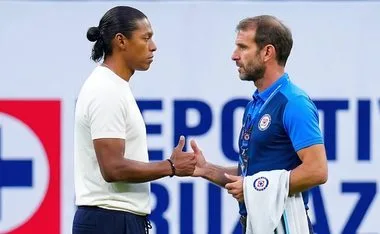 Joel Huiqui e Iván Alonso
