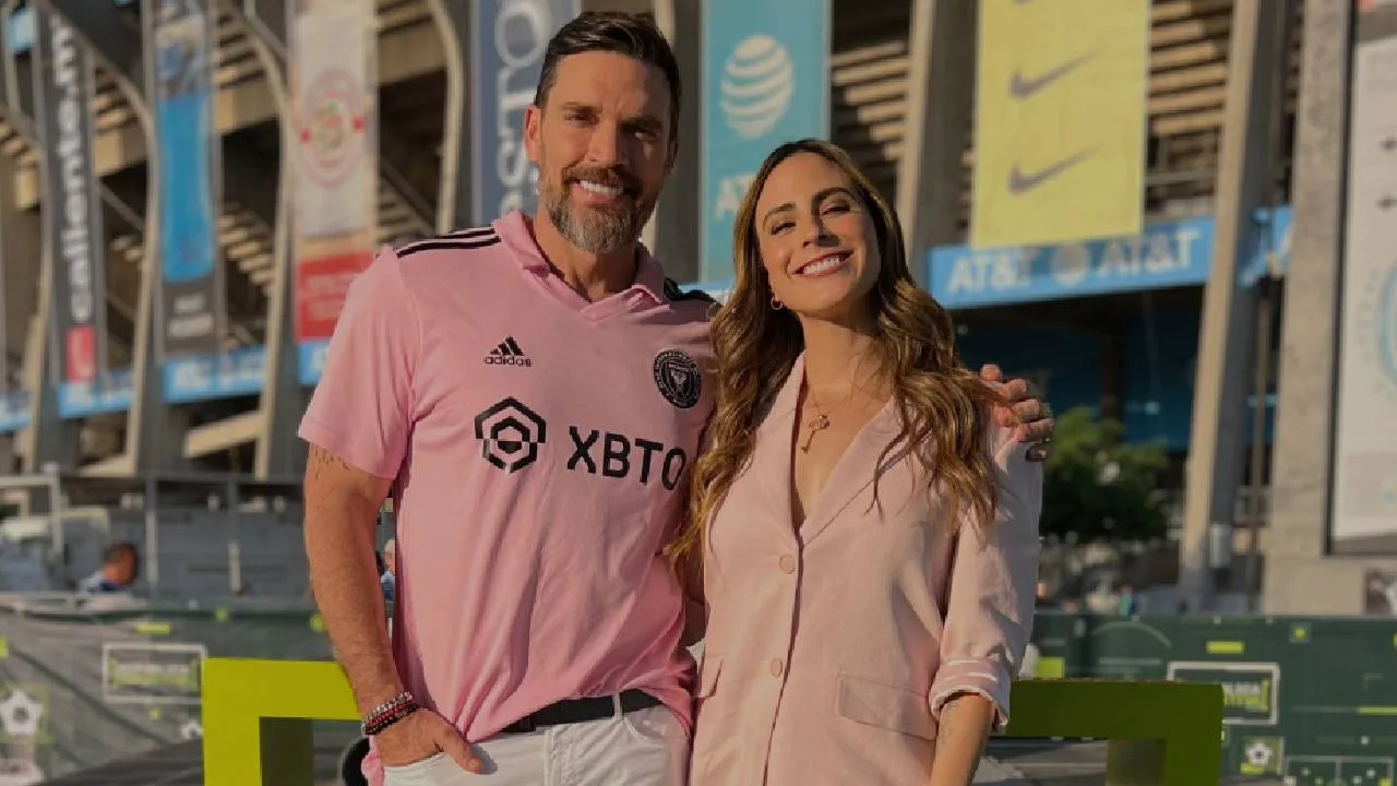 Julián Gil y Valeria Marín.