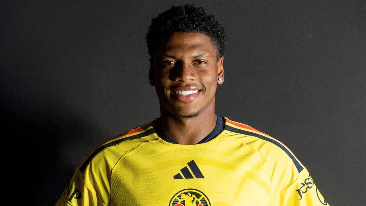 Por qué no juega Óscar Perea, nuevo refuerzo del América, ante Santos Laguna en la J3 del Apertura 2026 Por qué no juega Óscar Perea, nuevo refuerzo del América, ante Santos Laguna.