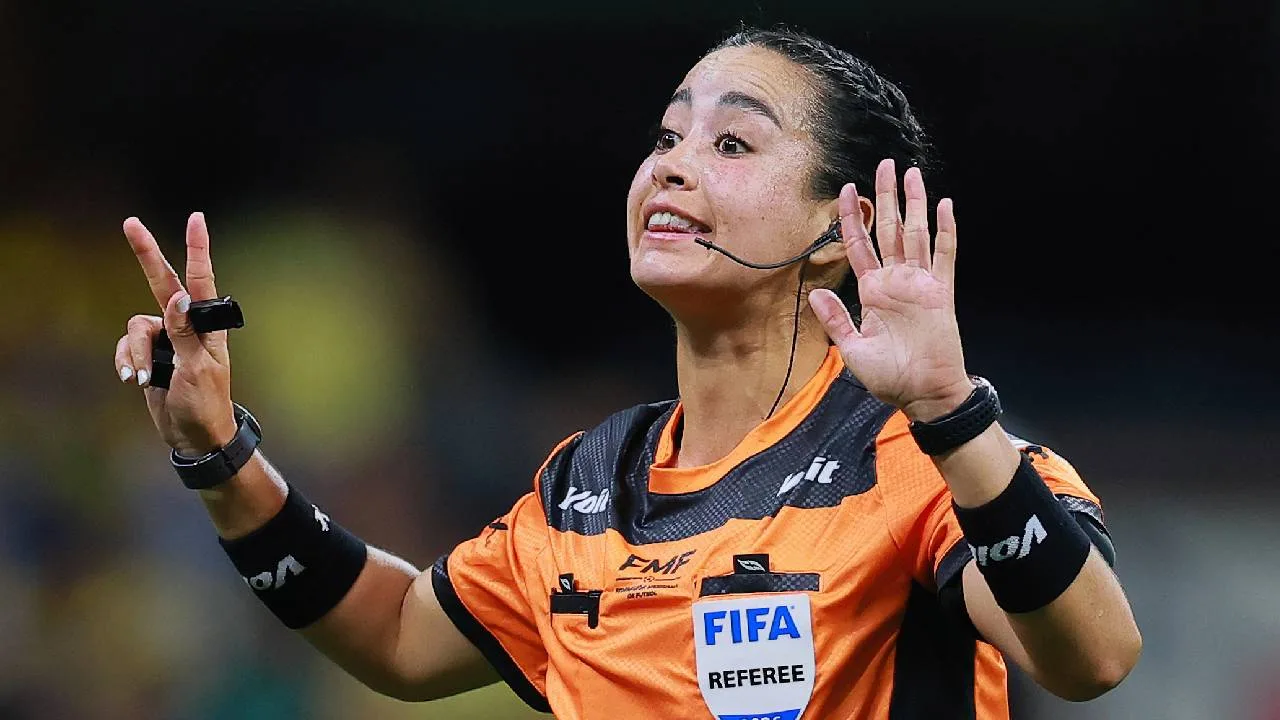 Katia Itzel García, árbitra mexicana.