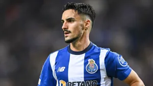 Stephen Eustáquio no brilló en Cruz Azul, quedó a deber y ahora llega al Swansea City