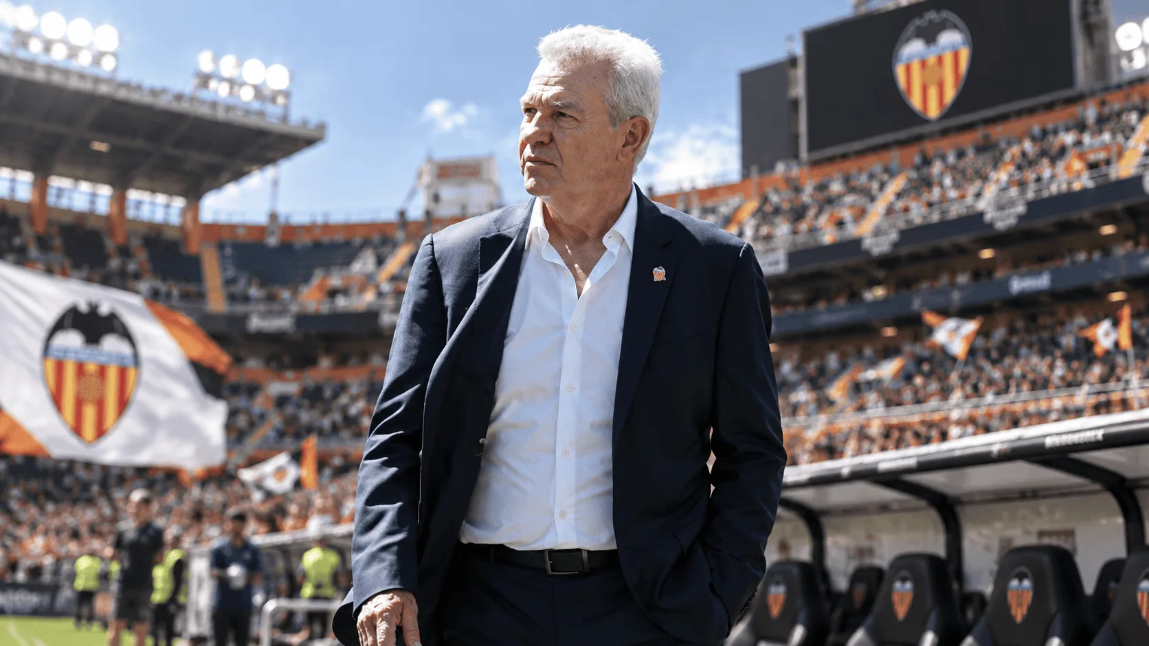 Javier Aguirre pone rumbo a Valencia.