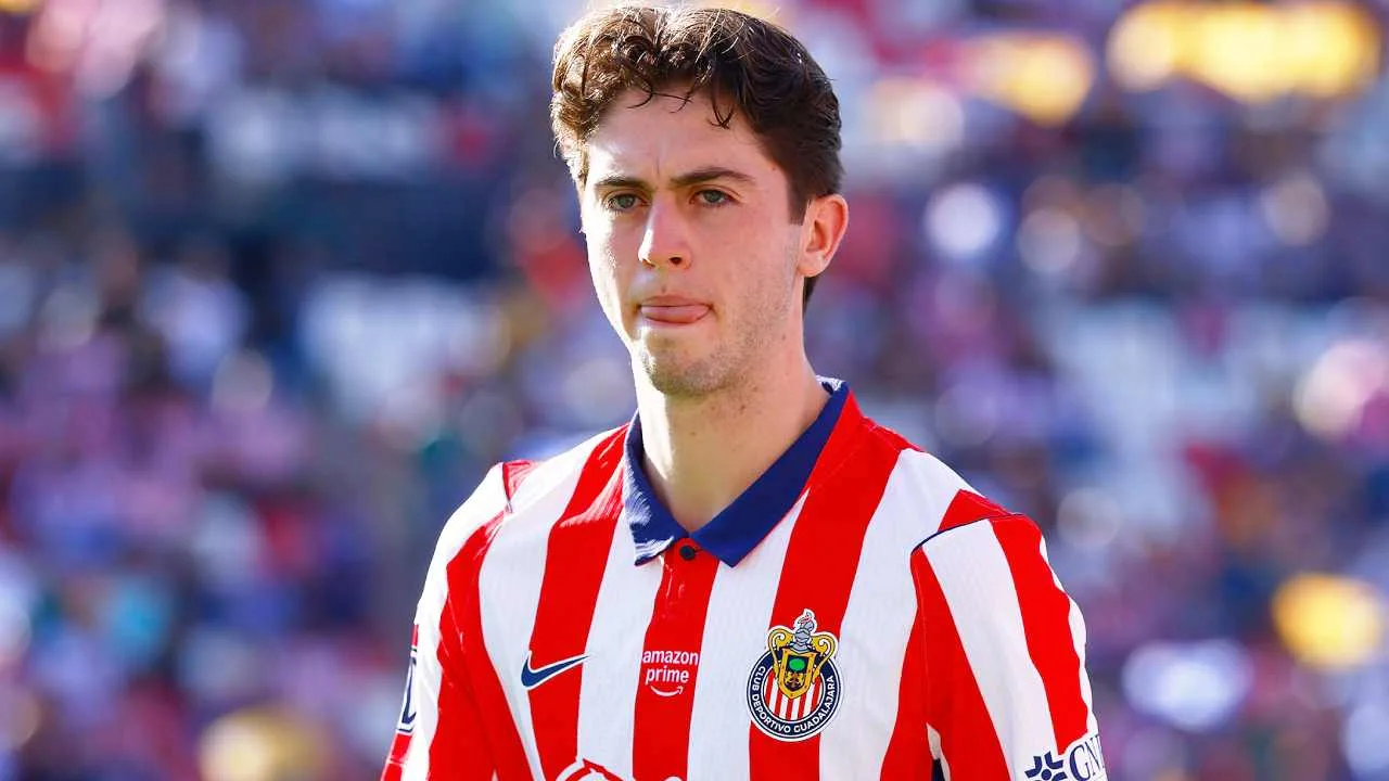 Chivas: por qué Brian Gutiérrez perdió su lugar con Milito