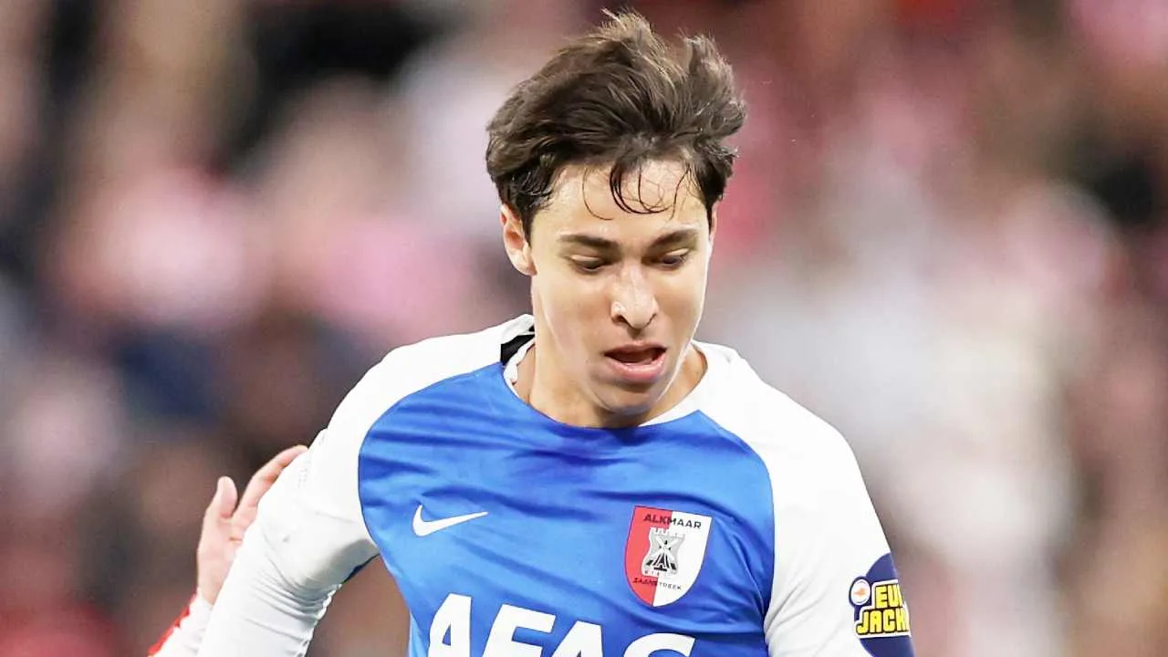 Mateo Chávez podría tener actividad con AZ Alkmaar ante Telstar. Dónde ver