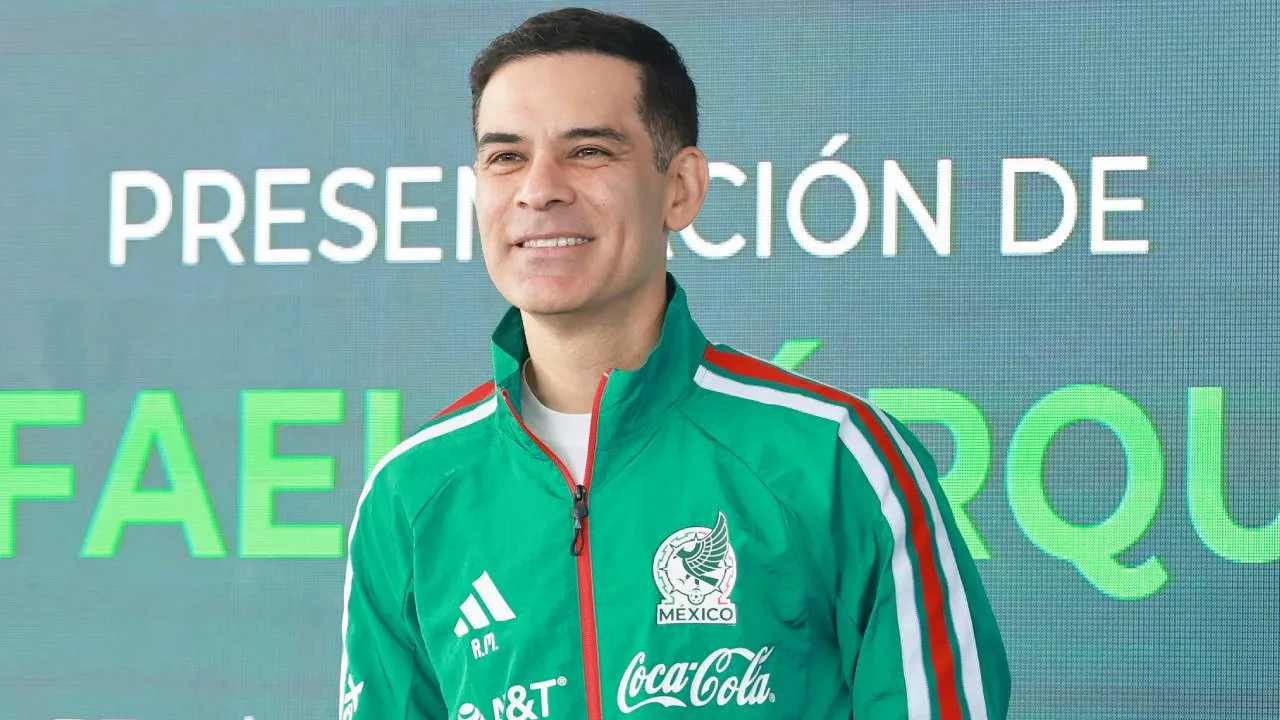 Posible alineación de México vs Colombia con Rafa Márquez