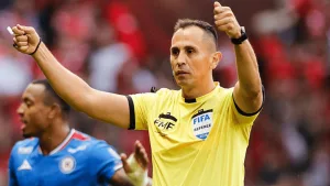 ¿Quién es el árbitro de América vs. Cruz Azul por el Apertura 2026? Perfil y antecedentes de Luis Enrique Santander