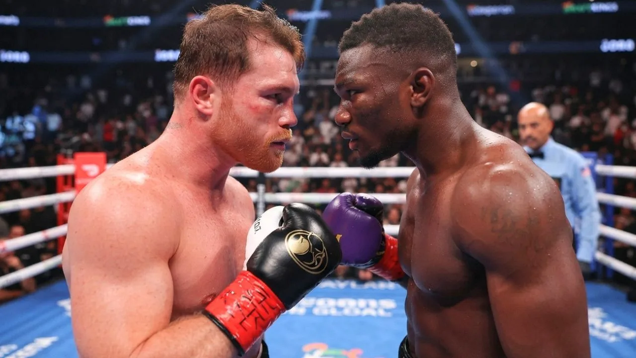 Canelo Álvarez vs Mbilli podría cambiar de fecha y sede por importante motivo: cuándo y dónde sería.