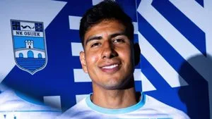 El ‘desconocido’ futbolista mexicano que la está rompiendo en Europa: marcó doblete