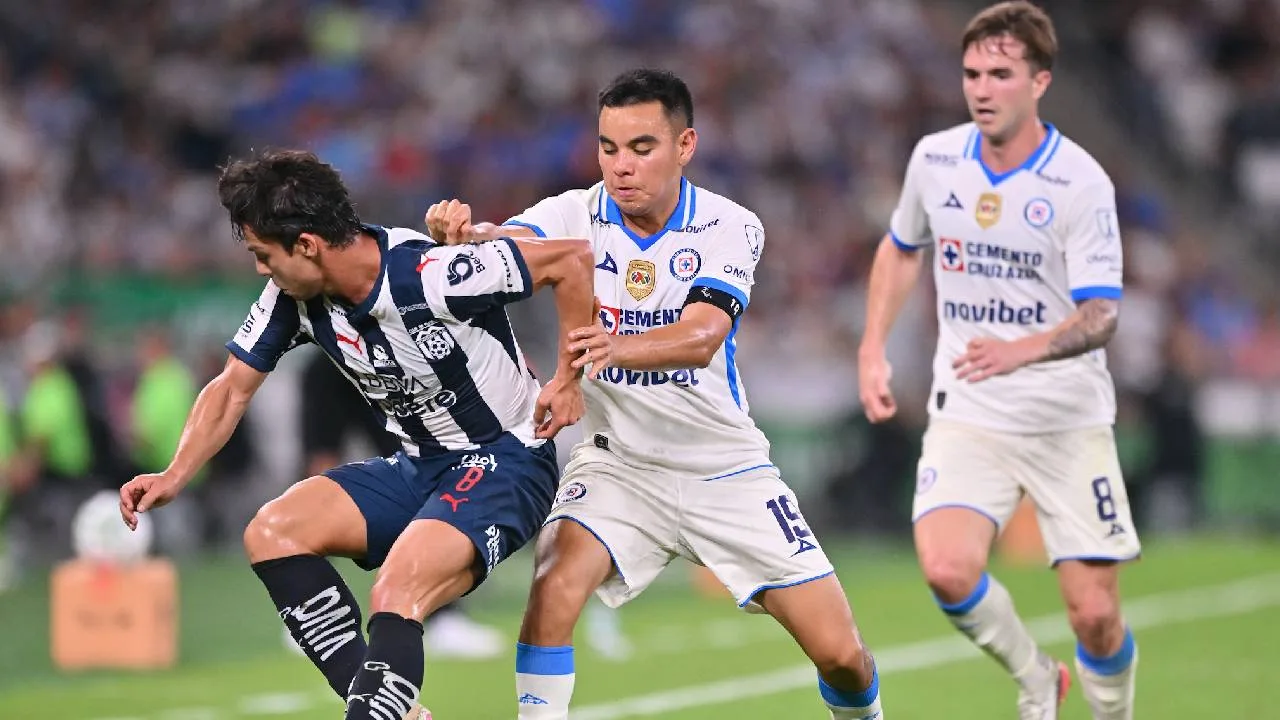 Rayados se impuso por la mínima ante Cruz Azul.