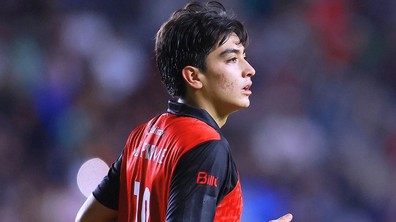 Por qué no juega Gilberto Mora con Xolos de Tijuana vs Atlas en la J10 del Apertura 2026.