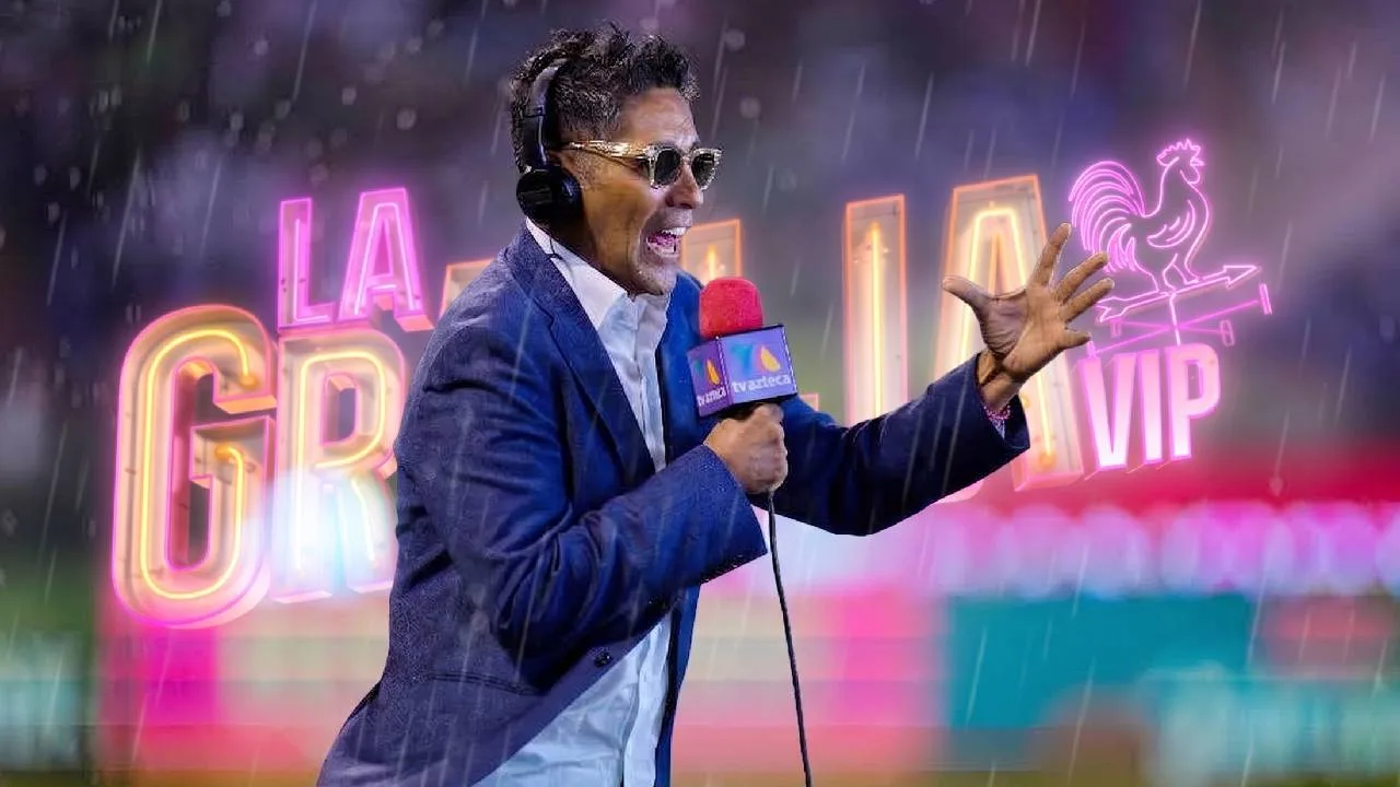 Jorge Campos, leyenda del futbol mexicano.