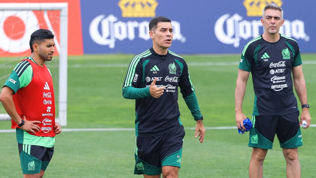 México vs Colombia: Las cinco decisiones que debe tomar Rafa Márquez antes de su debut con el Tri.