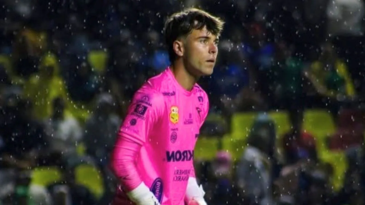Portero del Morelia se defiende y reta a David Medrano tras hablar en el Senado sobre el ascenso y descenso.