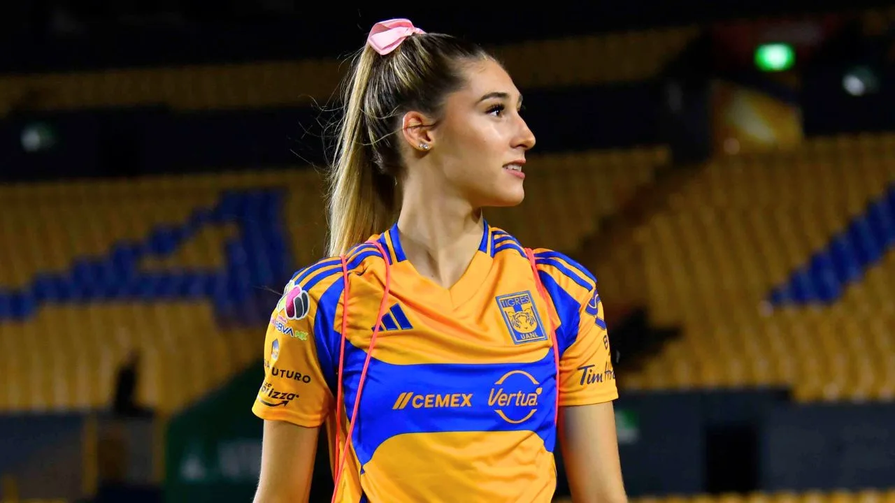 Tatiana Flores prende las alarmas al aparecer en el hospital: qué le pasó a la jugadora de Tigres.