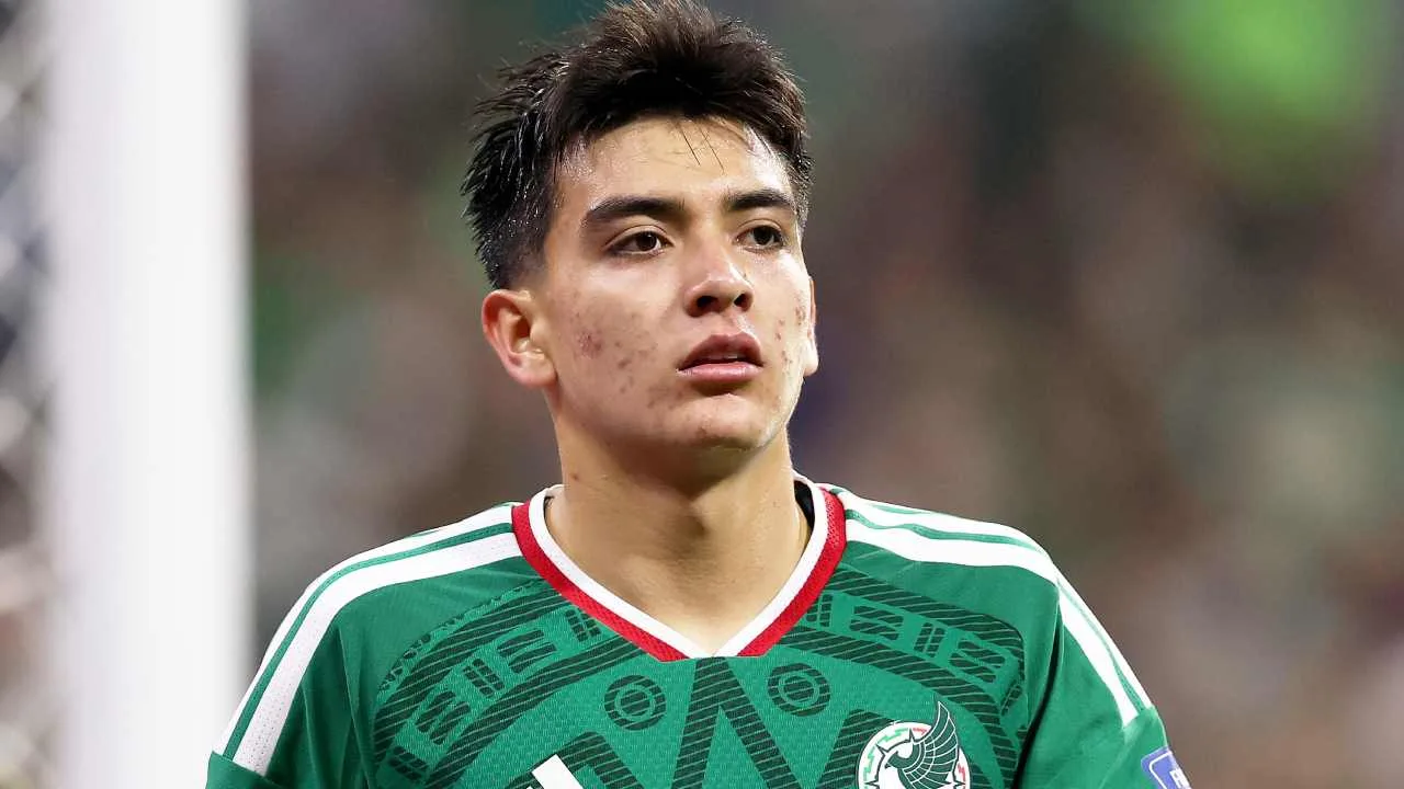 ¿Por qué no juega Gilberto Mora el México vs Chile?