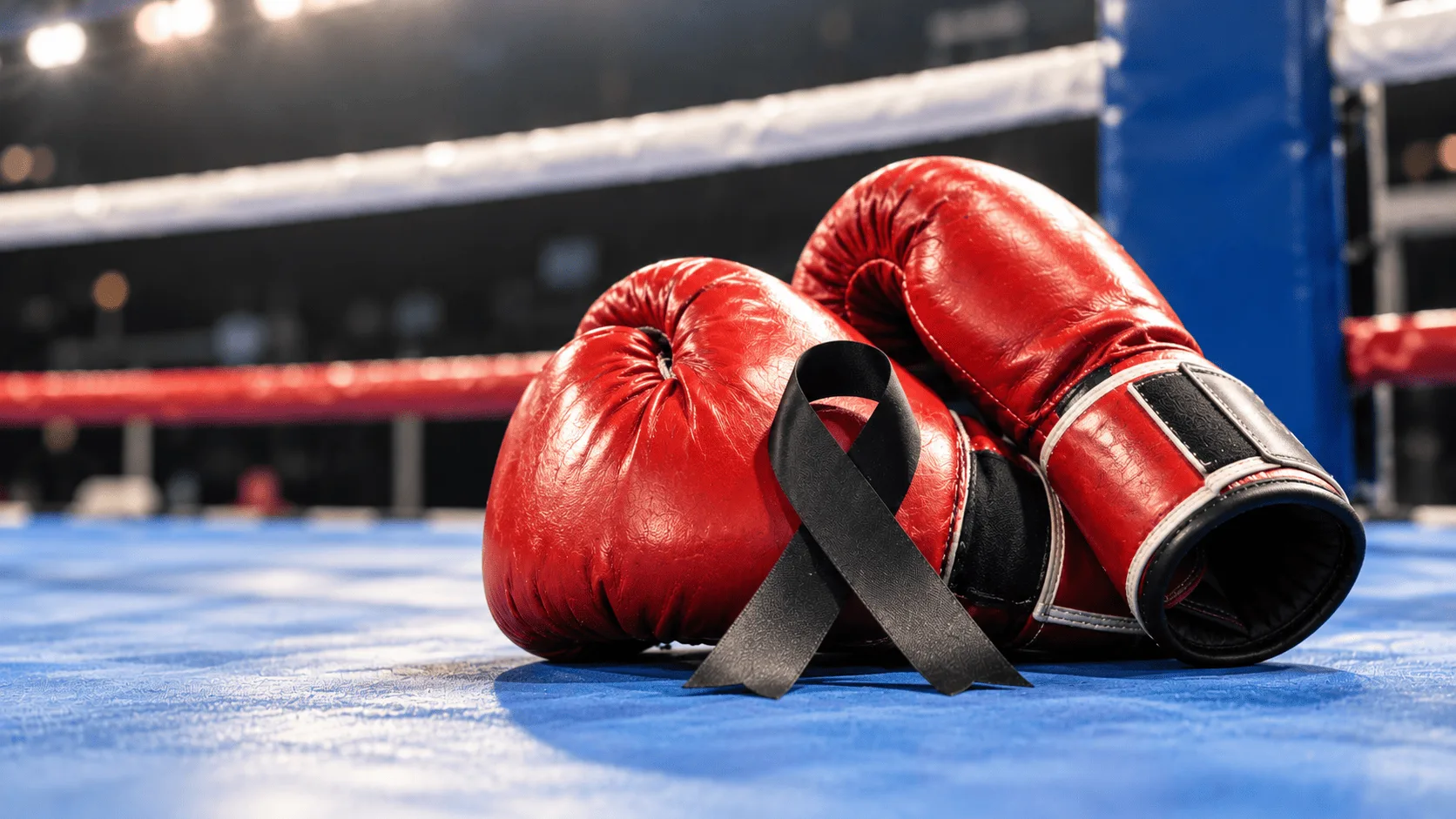 Una triste noticia golpea al mundo del boxeo.