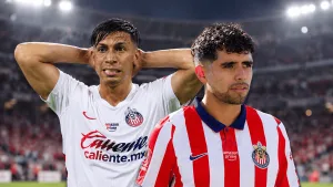Mientras Chivas sufre por la falta de gol, esto ganan Ángel Sepúlveda y Ricardo Marín en el Apertura 2026