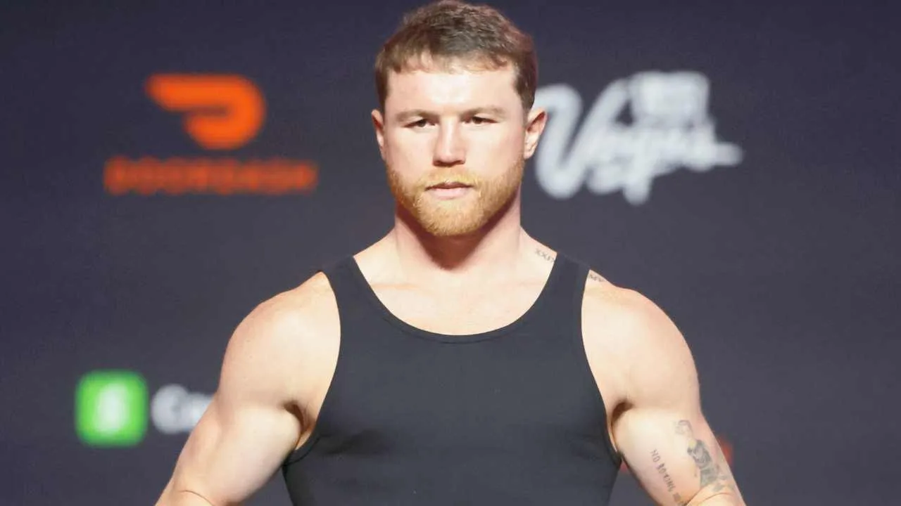 Canelo Álvarez habla de su edad antes de enfrentar a Mbilli