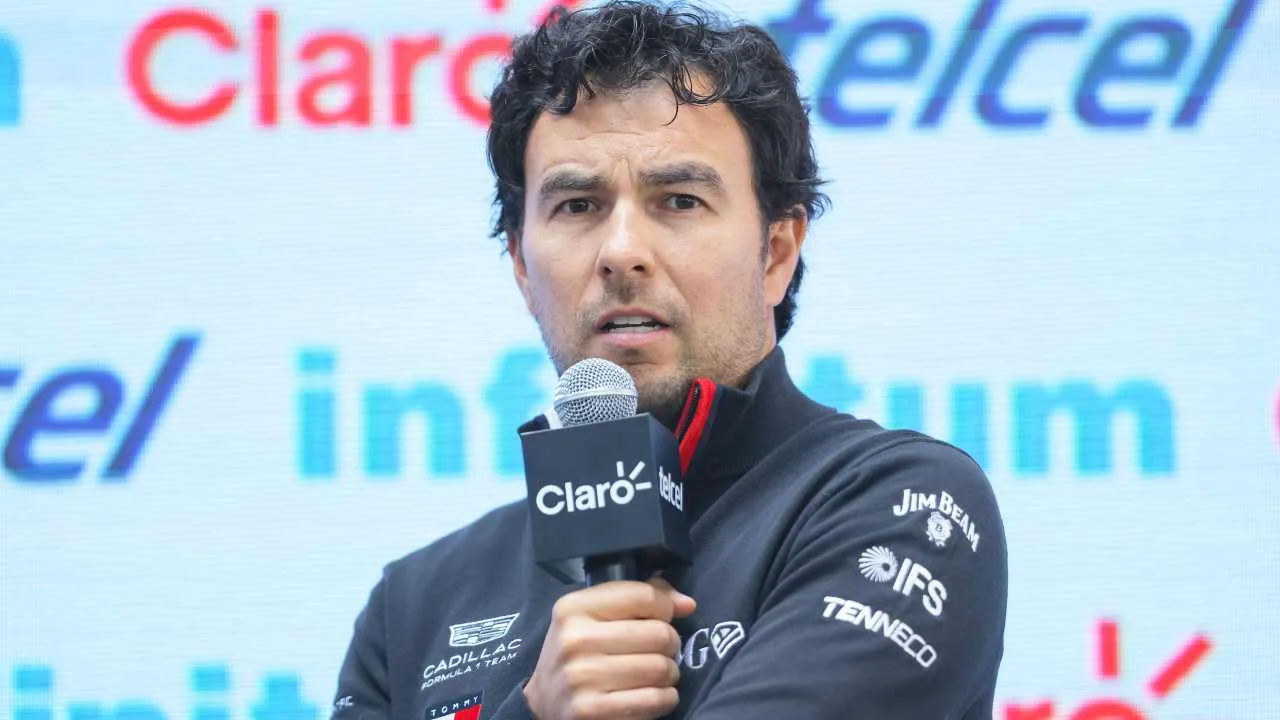 Checo Pérez recibe noticia de Cadillac antes del GP de México 2026 y su futuro en Fórmula 1 da un giro inesperado Checo Pérez renueva con Cadillac hasta 2029.