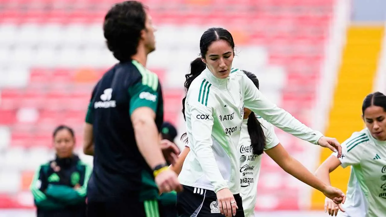 Diana Ordóñez causa baja de la Selección Mexicana antes del amistoso ante Jamaica por molestias físicas.