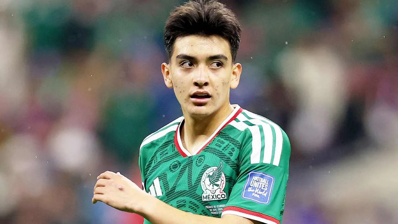Gilberto Mora apunta a Europa con histórica oferta por su fichaje