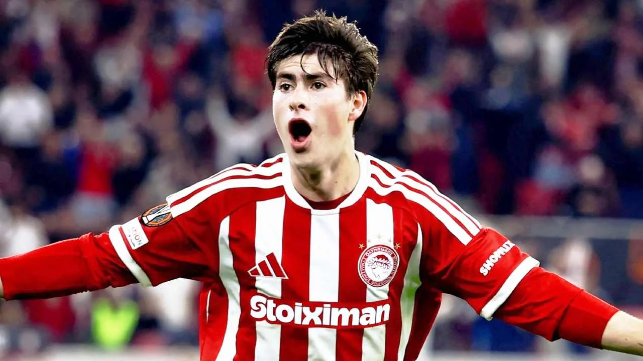Hormiga González no jugó con Olympiacos ante GS Marko.