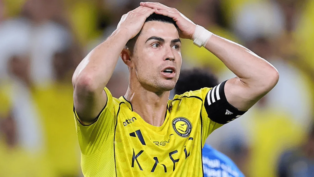 CR7 quedó en medio de la escalada bélica.
