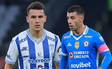 Oussama Idrissi y Erik Lira