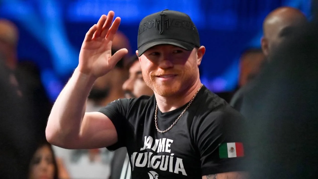 Canelo Álvarez, boxeador mexicano.