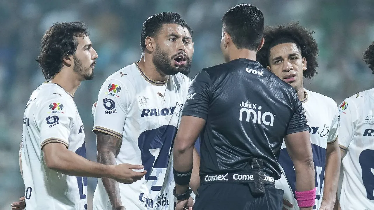 Nathan Silva, jugador de Pumas.
