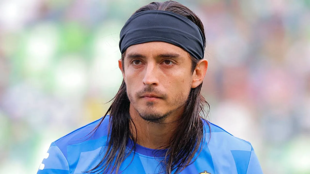Carlos Acevedo, portero de Santos Laguna.