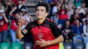 Filtran la impensable razón por la que Gilberto Mora se lesionaría constantemente