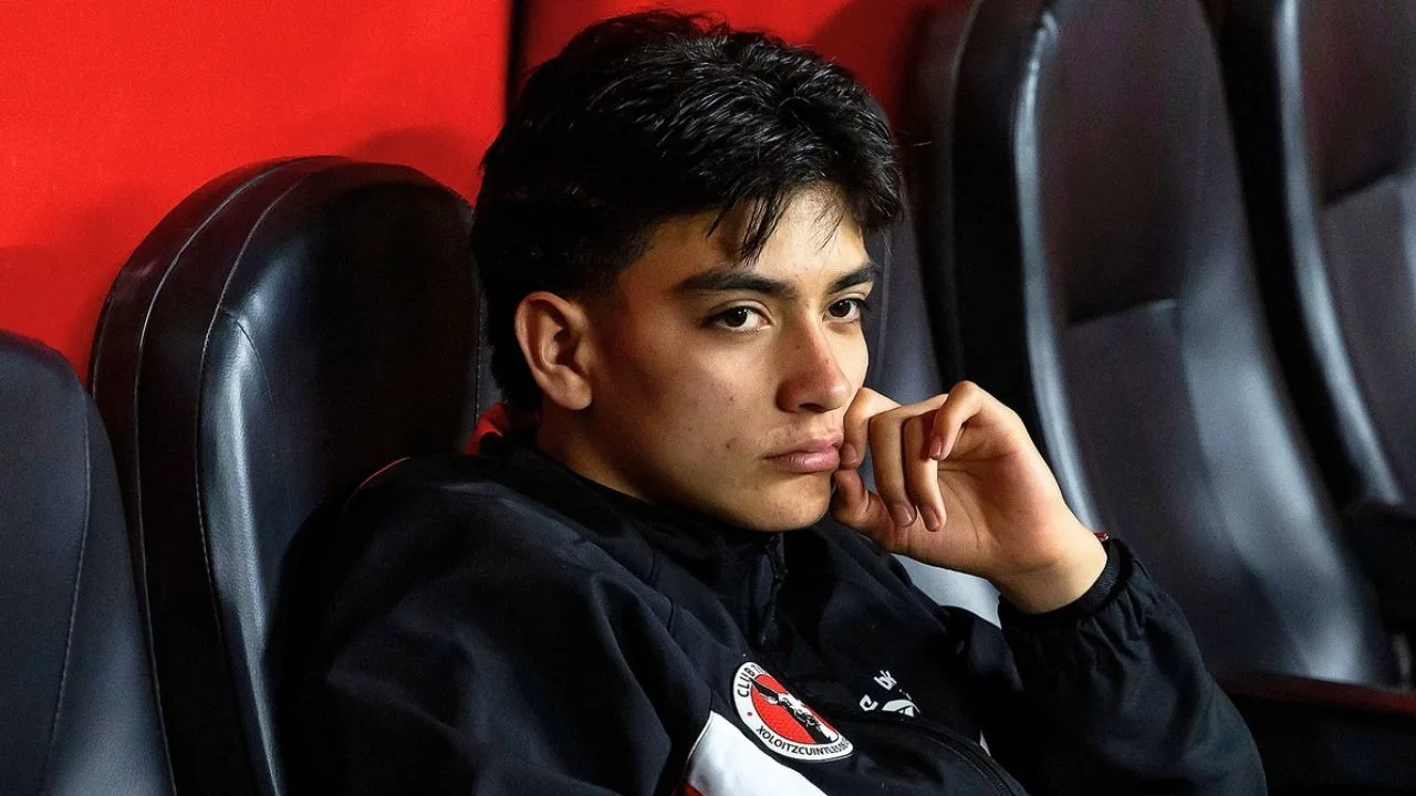 Gilberto Mora apunta a ser baja con Xolos vs Santos Laguna y revelan hasta cuándo podría regresar.