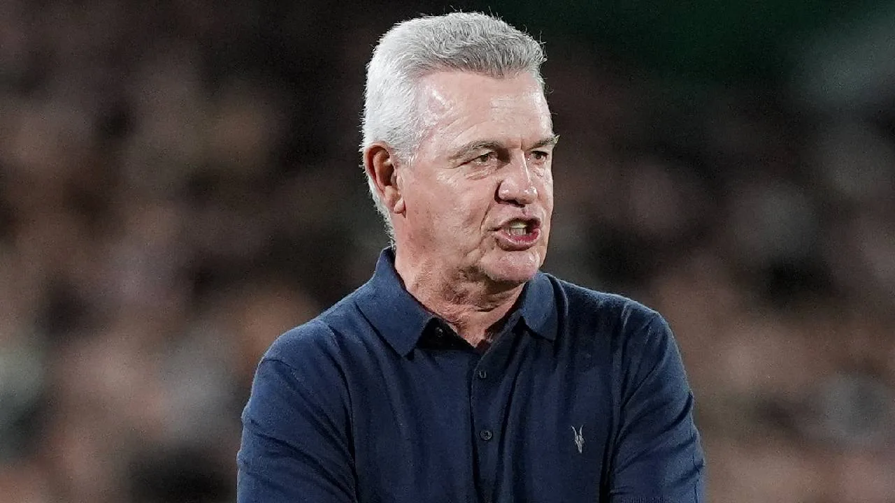 Javier Aguirre, director técnico mexicano.