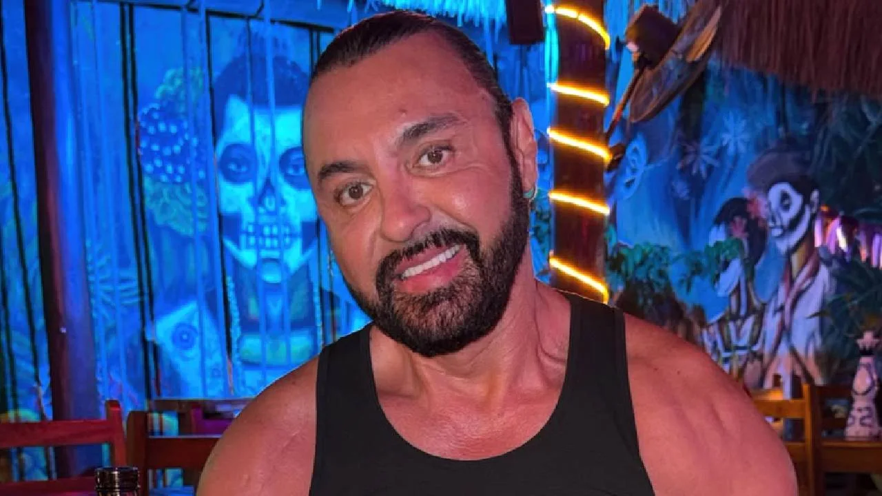 Latin Lover, exluchador.
