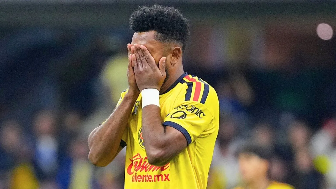 La imperdonable falla de Miguel Borja en el América vs Pachuca que hasta Carlos Moreno le agradeció.