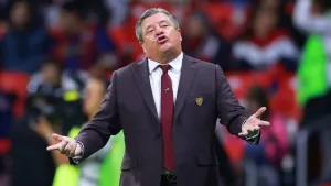 Miguel Herrera estalla por la falla del penal que deja en la cuerda floja al Atlante