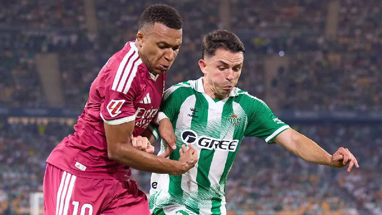 Álvaro Fidalgo, jugador mexicano.