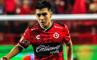 Gilberto Mora