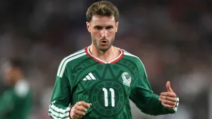 México vs Estados Unidos: Santiago Gimenez comete ‘osote’ y deja ir la oportunidad de marcar